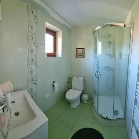 Alojamento de Turismo Selvagem Línia *
