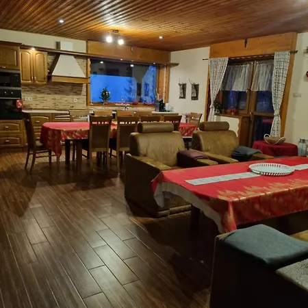 Linia 山林小屋