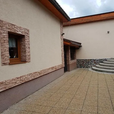 Linia 山林小屋 *